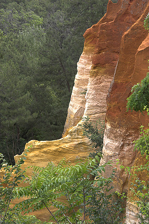 Rousillon Cliffs