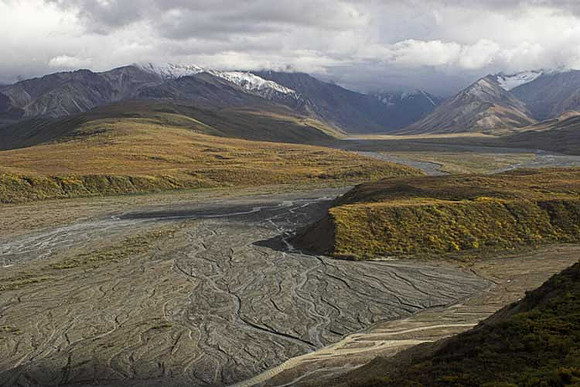 Denali-Riverbed2